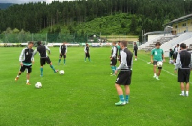 Лудогорец чака испанец в Австрия