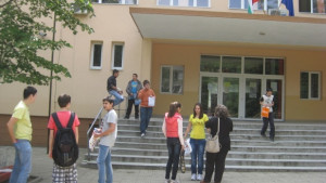 42 са свободните места след 7ми клас