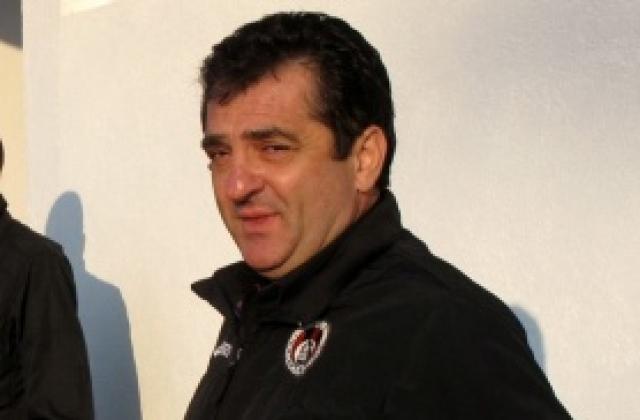 Николай Гигов ще гледа на живо контролата на Локо Сф