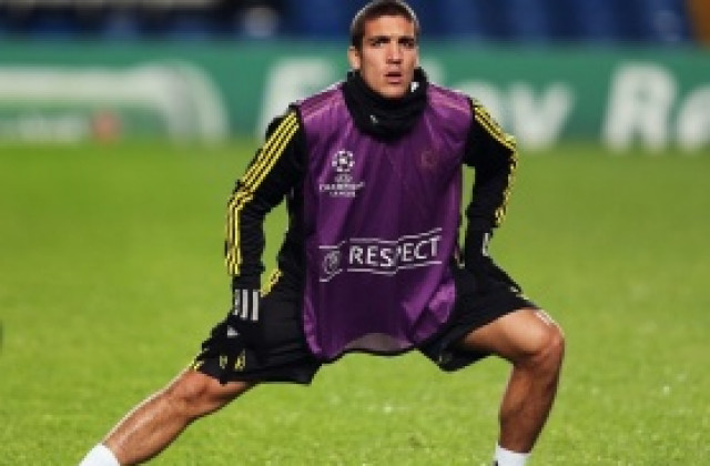 Валенсия избавя испанец от изгнание при Моуриньо