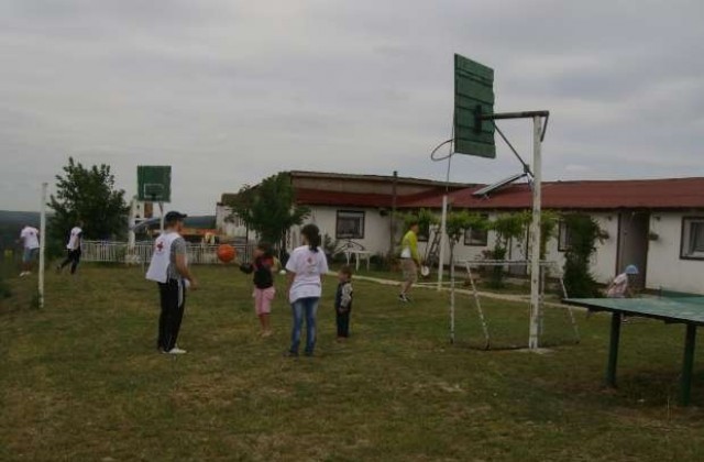 Двудневна почивка и обучение на 15 приемни семейства