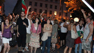 4500 настояха за оставката на правителството в столицата