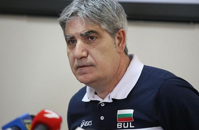 Камило Плачи: Срещнахме проблеми с атаката и блока