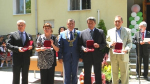 Павликени с четирима нови почетни граждани