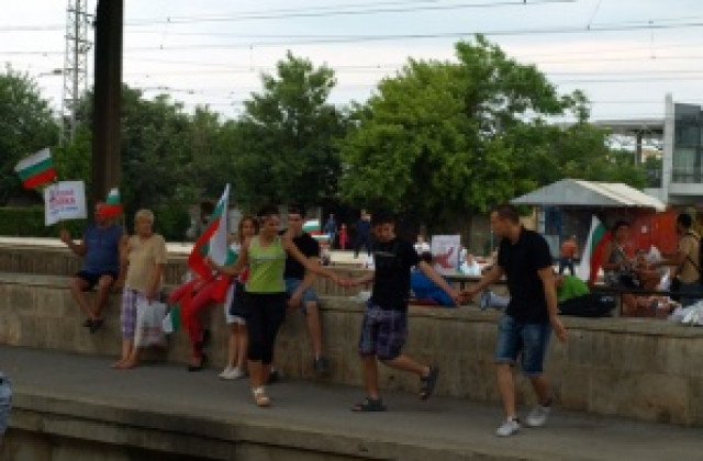 Протестите в Пловдив продължават и днес от 18.30 часа