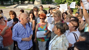 Др Близнаков остава шеф на МБАЛХасково засега