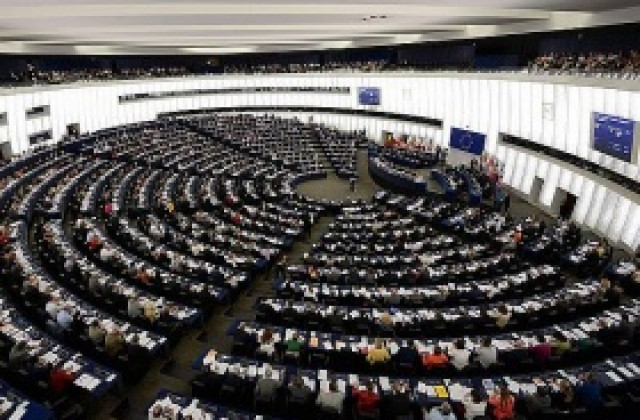 Бюджетът на ЕС: Европарламентът прие договорения пакет за 2014-2020 г.
