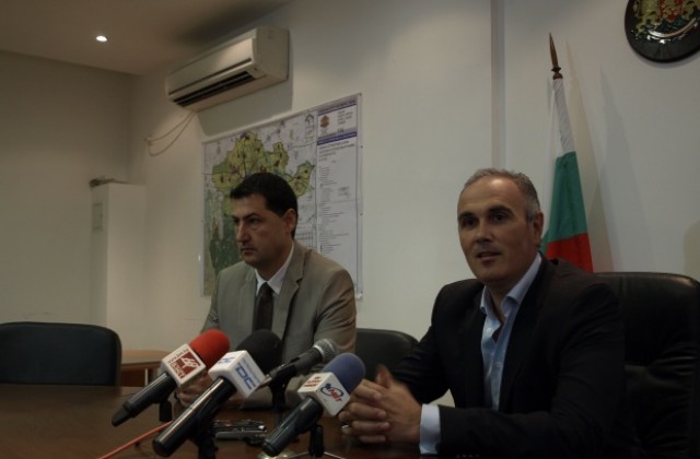 Тотев харесва Каймаканов като кмет, но като лидер на ГЕРБ не го иска