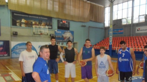 Четирима сърби на проби в Черно море Порт Варна