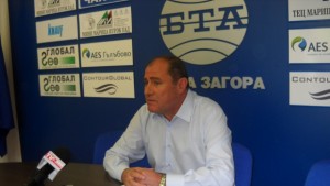 Биволарски праща в почивка хората на Желев