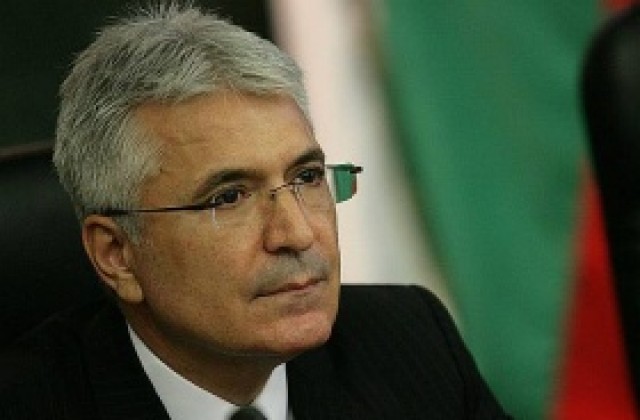 КЗК анализира пазарите на производство, търговия, пренос и снабдяване с ток