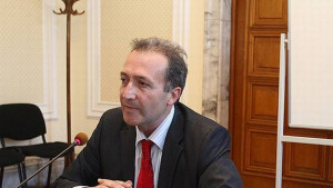 Депутат от левицата отправи критика към внесено от Станишев предложение