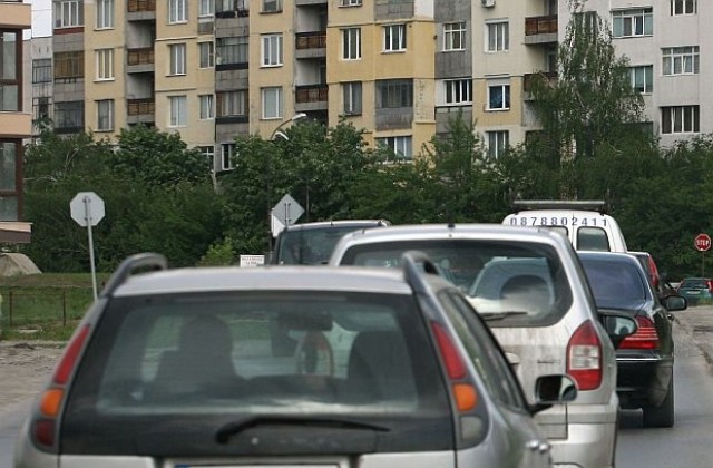 Затварят до август 2014-а част от бул. „Александър Малинов”