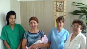 В Ловеч настаниха 15 деца при родители по проект И