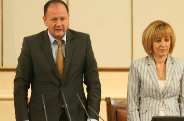 Миков: Въпросът за предсрочни избори не трябва да се поставя като самоцел