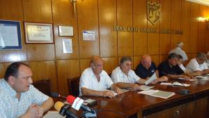 Почват ремонти по селата