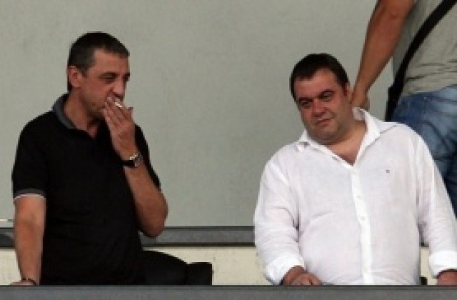 „Титан“ дава акциите на ЦСКА на бизнесмените безвъзмездно