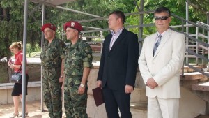 Връчиха удостоверенията на новоназначени войници