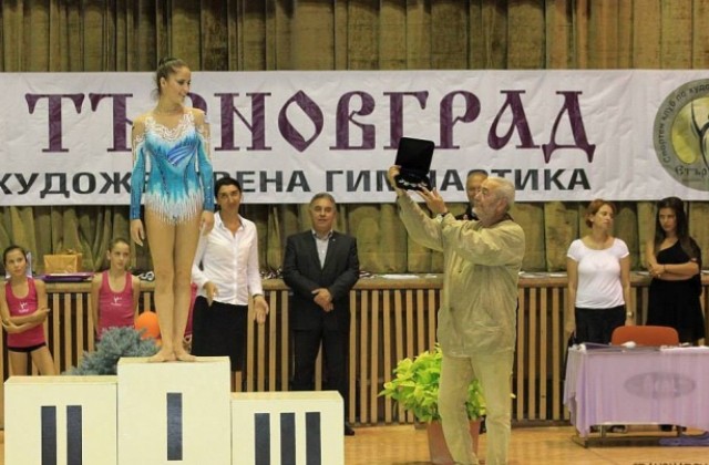 Невяна Владинова спечели Огърлицата на Десислава, Бранимира Маркова с приза Ангелина Иванова