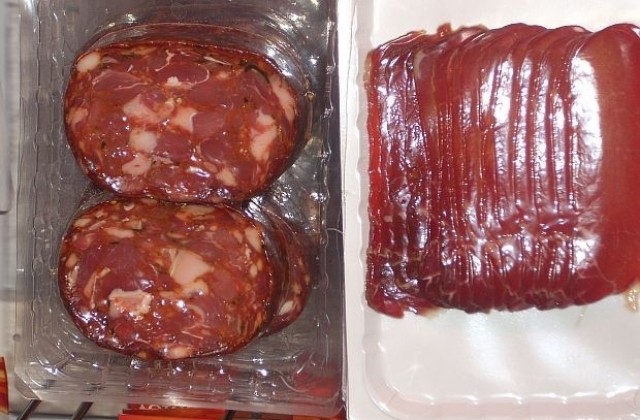 Задържаха крадец на колбаси