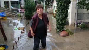 Над метър е водата в кв Черноконево Десетки са удавените