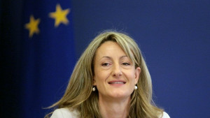 Вицепремиерът Зинаида Златанова обяви кампанията Научени уроци