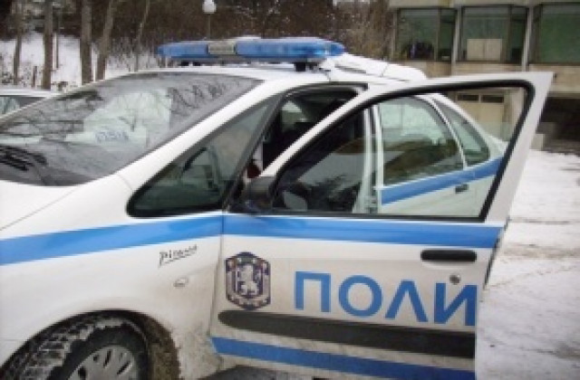 Разкриха двама крадци за денонощието