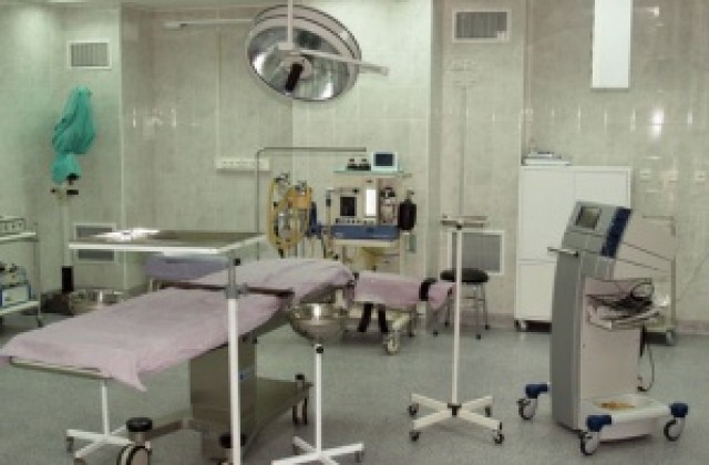 Утвърдени чуждестранни ринолози оперират шестима пациенти в УМБАЛ „Свети Георги”