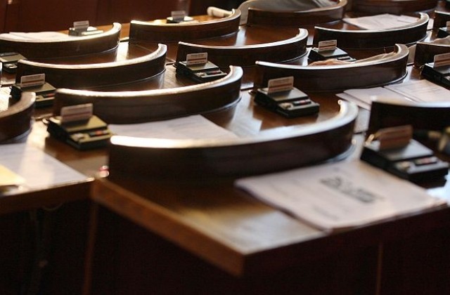 Данните, получени чрез СРС, отпадат от списъка с държавните тайни