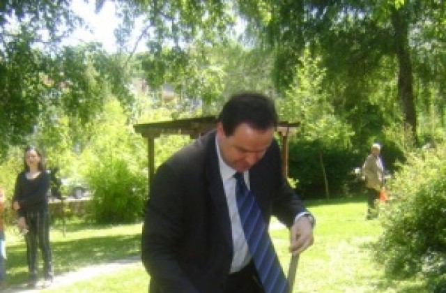 ГЕРБ иска оставката на Областния управител, Григоров очаква извинение