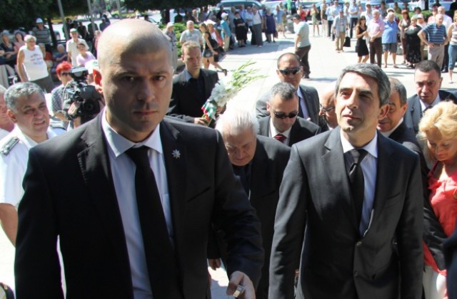 Толериращите един ултранационалист ще носят отговорност, предупреди Плевнелиев