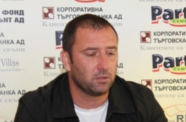 Кривия: Бяхме сковани в началото, но после показахме правилен футбол