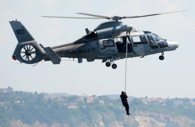 Спирането на съкращенията в армията не било отказ от реформа според министъра