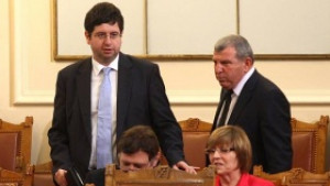 Ревизират законови разпоредби за горския сектор