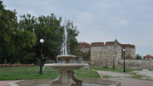 Фонтанът при градския плаж е новата атракция за видинчани