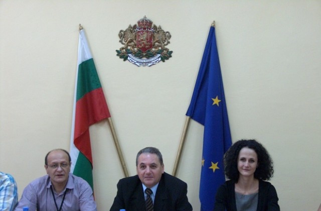 Лоша инфраструктура и липса на магазини отчетоха кметовете на общини в Добричко