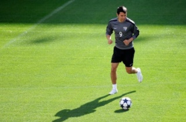 Заека преговаря с изпадналия КПР