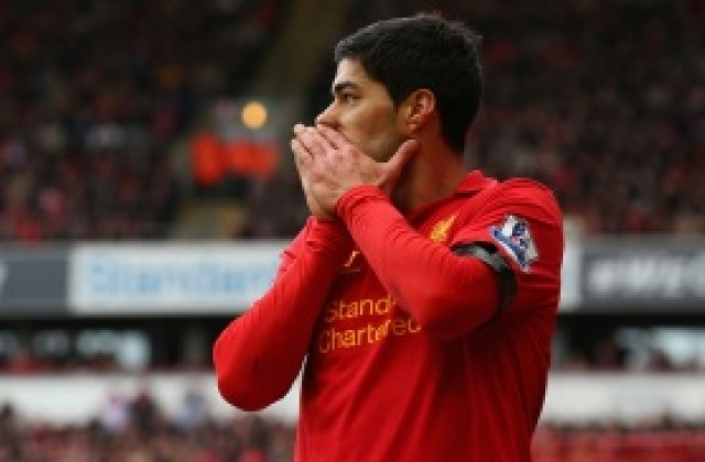 Венгер отказа да коментира офертите на Арсенал за Суарес