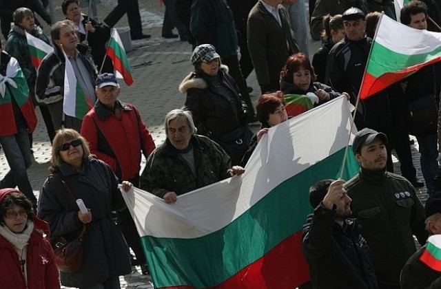 Протестиращите в Пловдив дават полицията на съд