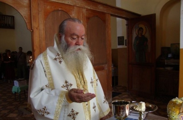 1000 лв дари ГЕРБ-Ловеч за църквата „Св. Марина в Баховица