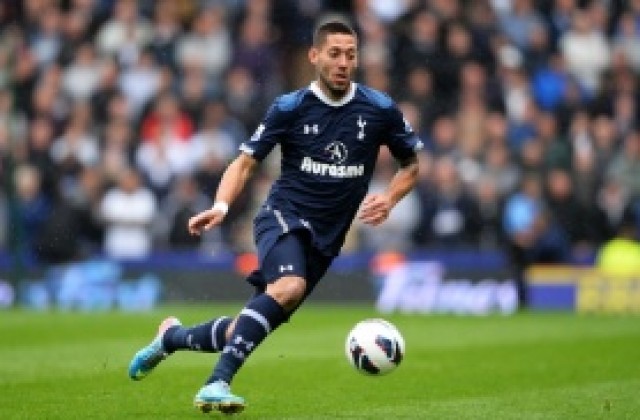 Вилаш-Боаш гони Демпси от Тотнъм