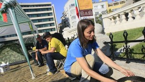 Пореден протест на кафе пред Парламента