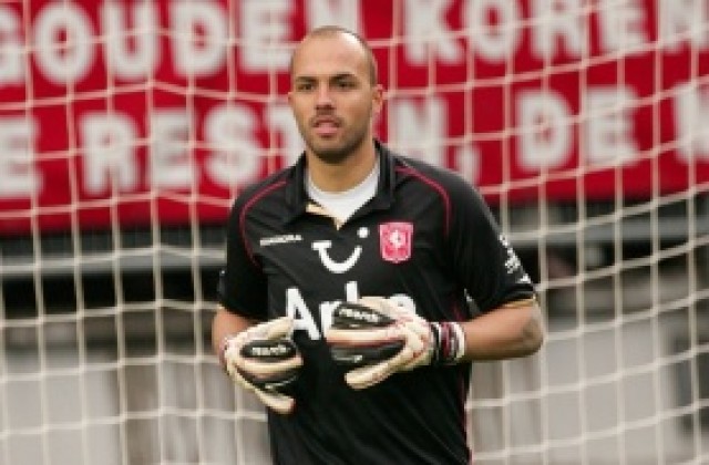 В Твенте очакват завръщането на Ники Михайлов