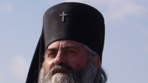 Издирват златните кръстове на дядо Кирил