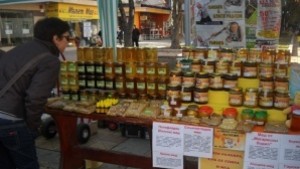 Западна Европа луднала по нашия мед от рапица