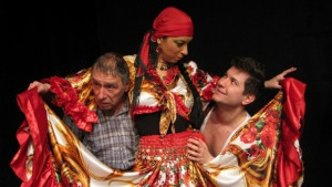 Зевзеци от Габрово гостуват на горнооряховска сцена