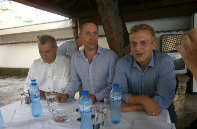 Не може Пеевски да те управлява, независимо дали избираш Станишев или Борисов