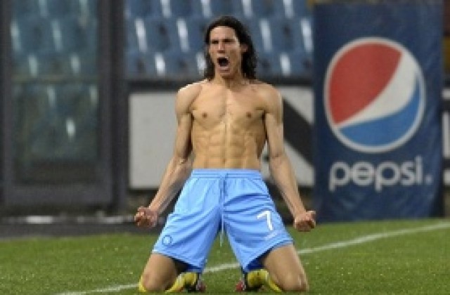 Официално: Кавани подписа петгодишен договор с ПСЖ