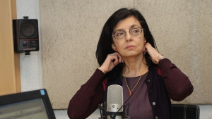 Кунева Абсурдно е партиите да не искат избори