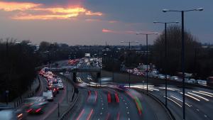 Автомобили без шофьори тестват по британските пътища